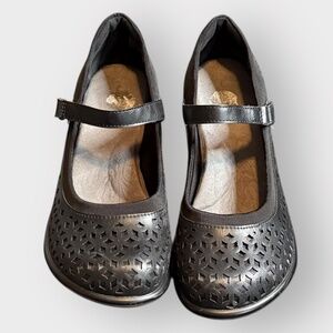 JBU by Jambu “Carlton” Mary Jane Wedge Shoes – Black – Size 7.5M